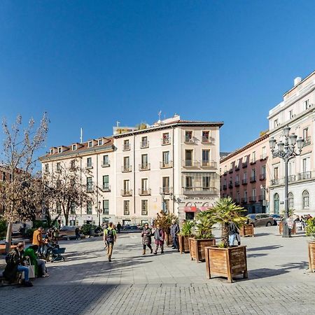 For You Rentals Teatro Real Plaza Apartment Temporal Saint Martin Madrid Tru5 Exterior foto
